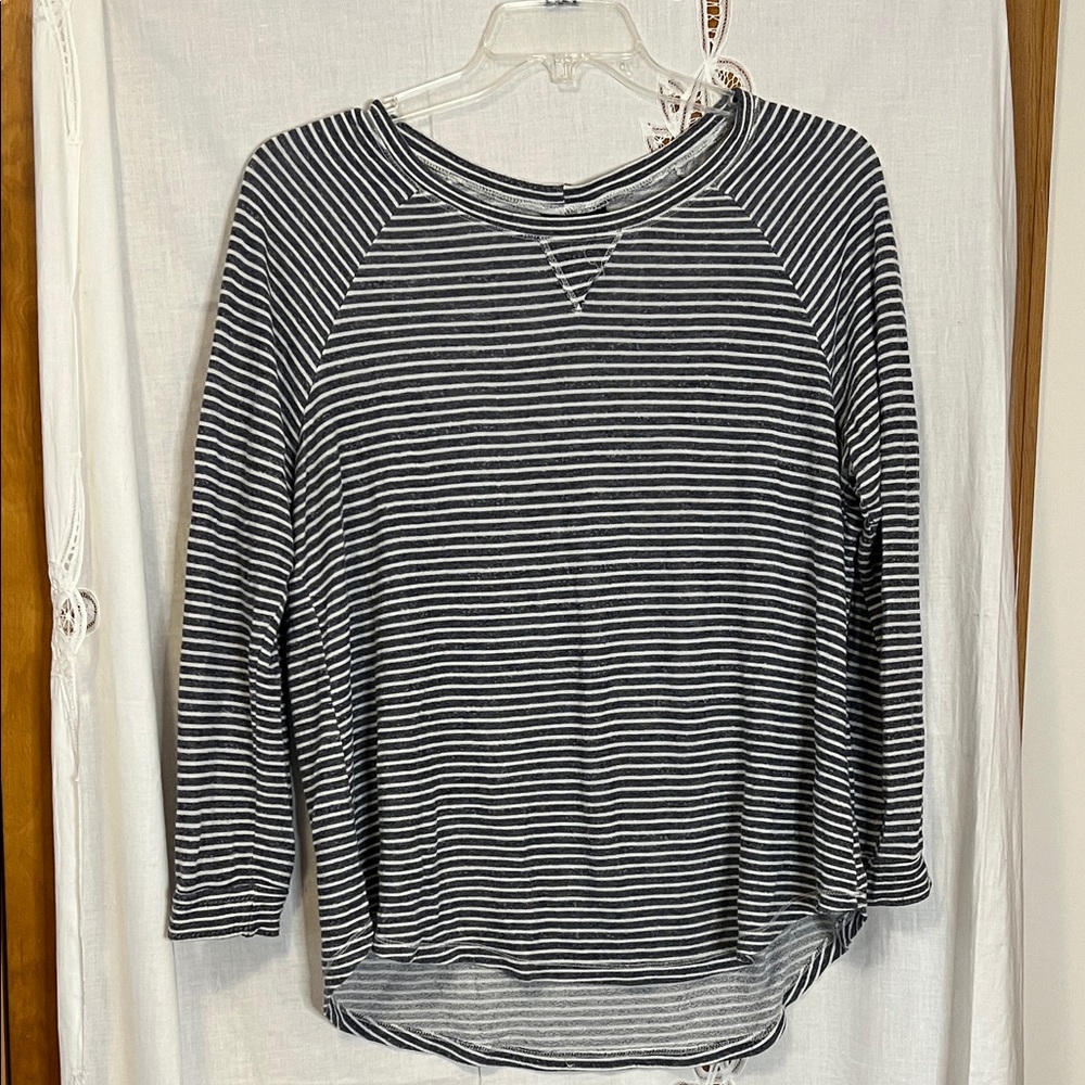 Bobeau Gray White Striped Boat Neck Top 1X